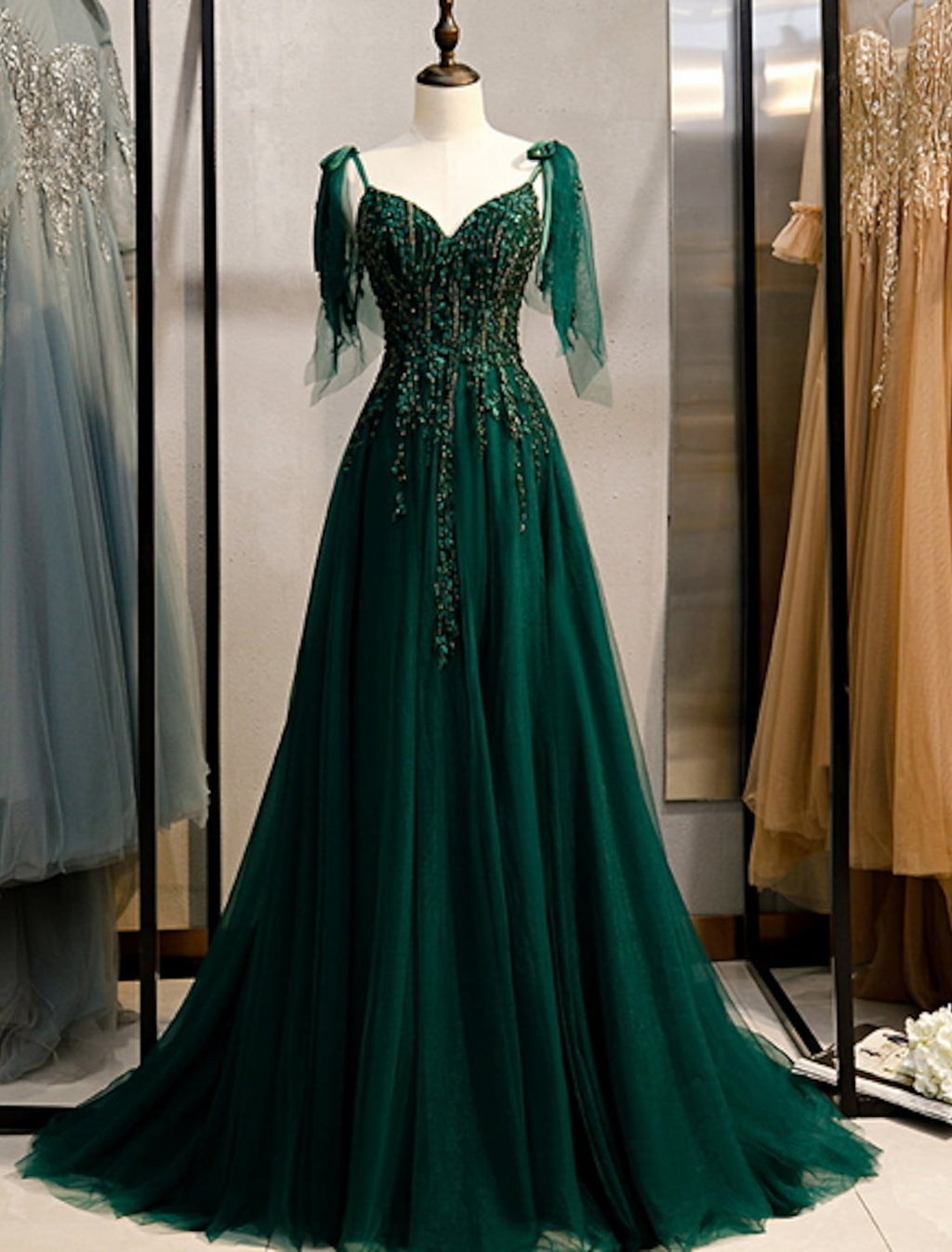 Engagement Formal Evening Birthday Dress Strap Sleeveless with Beading Embroidery