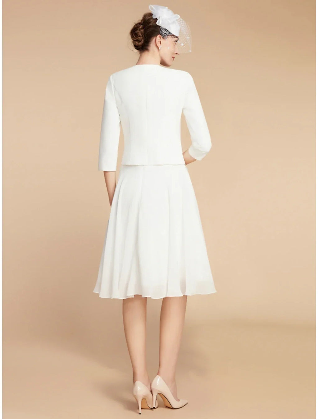 Two Piece A-Line Mother of the Bride Dress Wedding Guest Elegant Petite Jewel Neck Knee Length 3/4 Length Sleeve with Pleats Solid Color