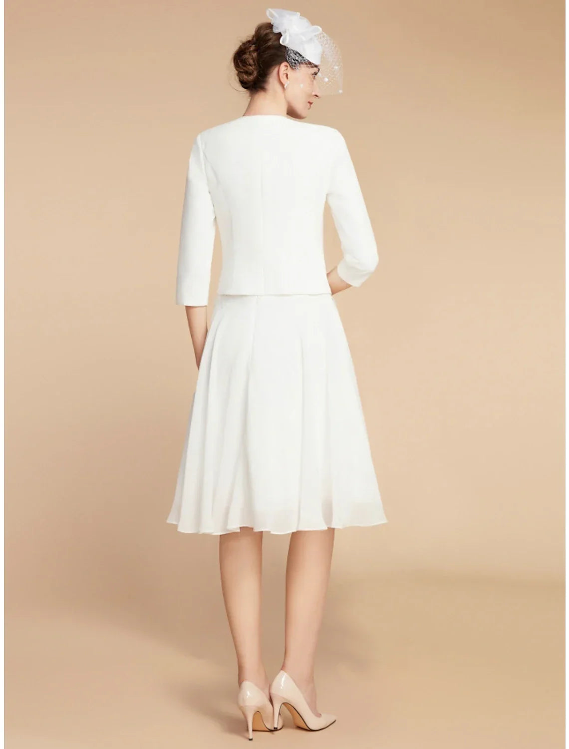 Two Piece A-Line Mother of the Bride Dress Wedding Guest Elegant Petite Jewel Neck Knee Length 3/4 Length Sleeve with Pleats Solid Color
