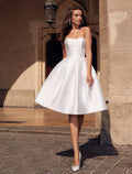Cocktail Dresses Party Dress Homecoming Graduation Knee Length Sleeveless Strapless Fabric with Sleek