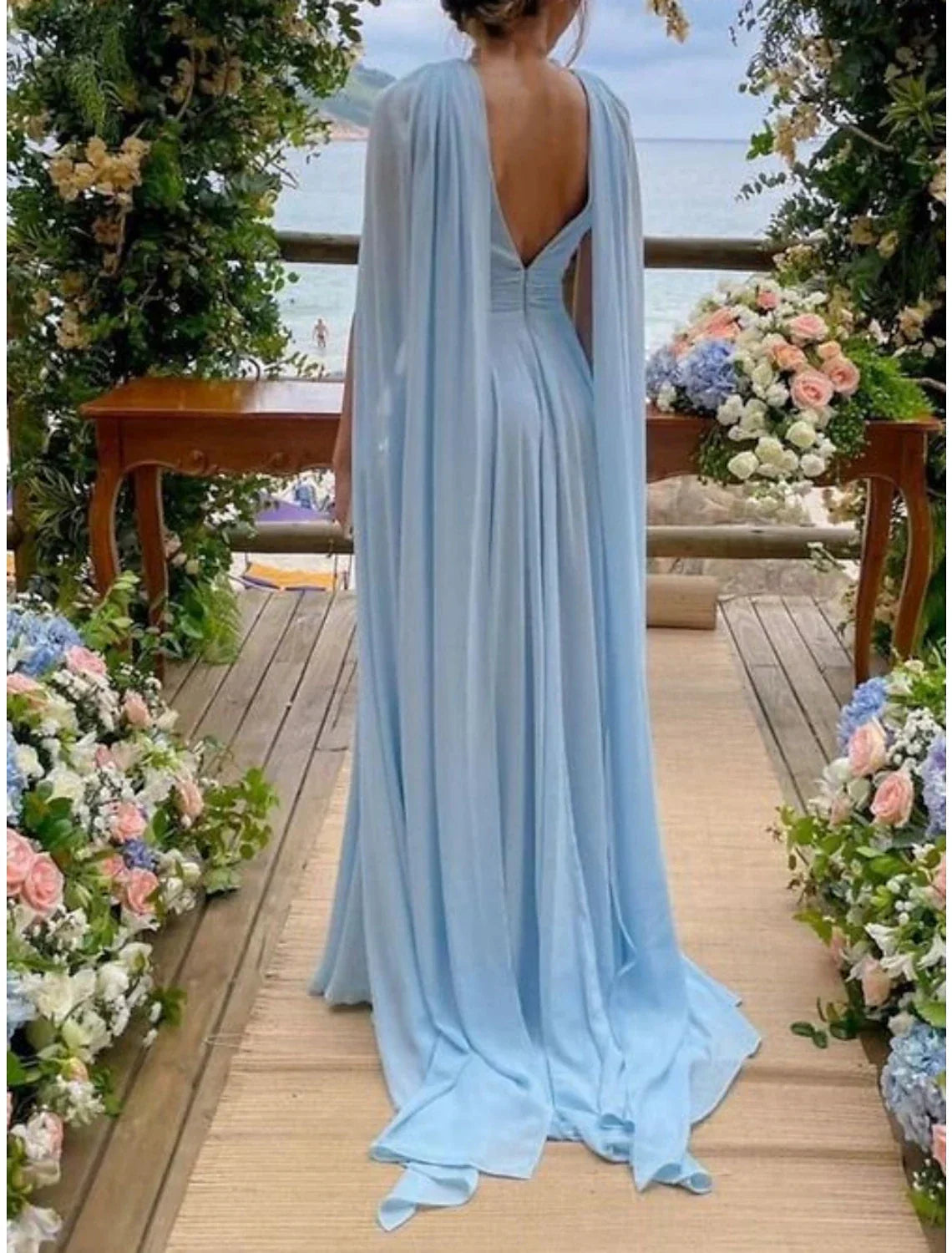 Sheath / Column Mother of the Bride Dress Wedding Guest Party Elegant V Neck Court Train Sleeveless with Pleats Fall