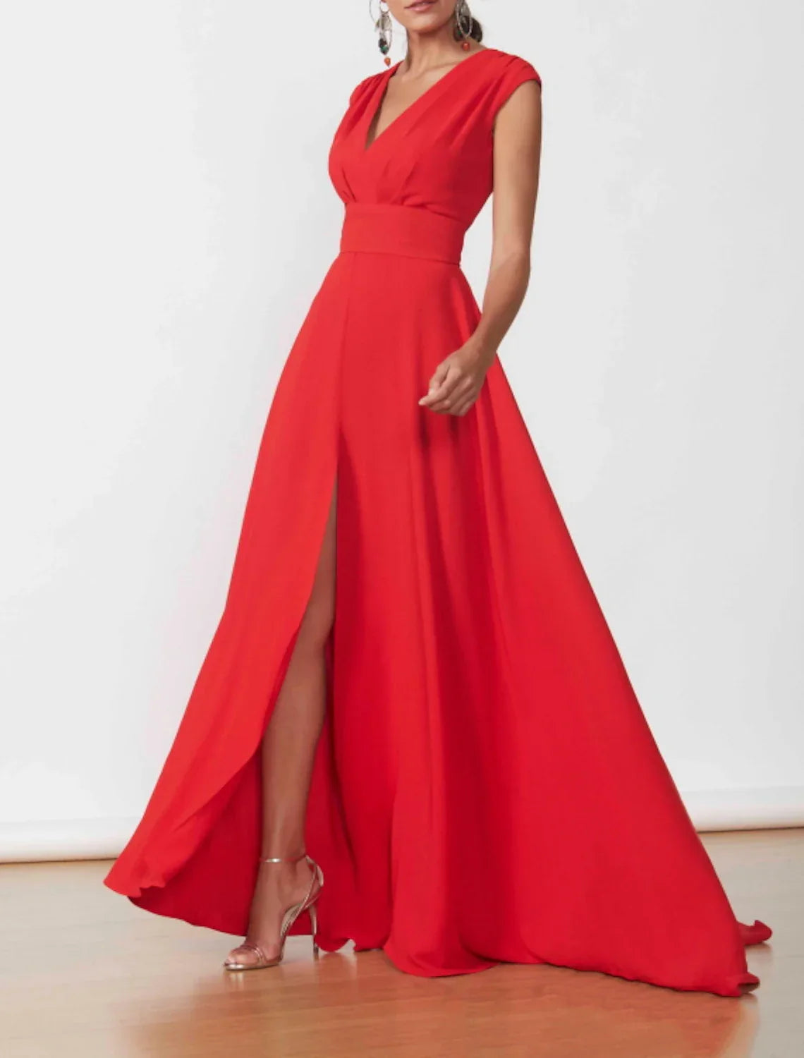 Minimalist Elegant Wedding Guest Formal Evening Dress V Neck Sleeveless Floor Length with Slit