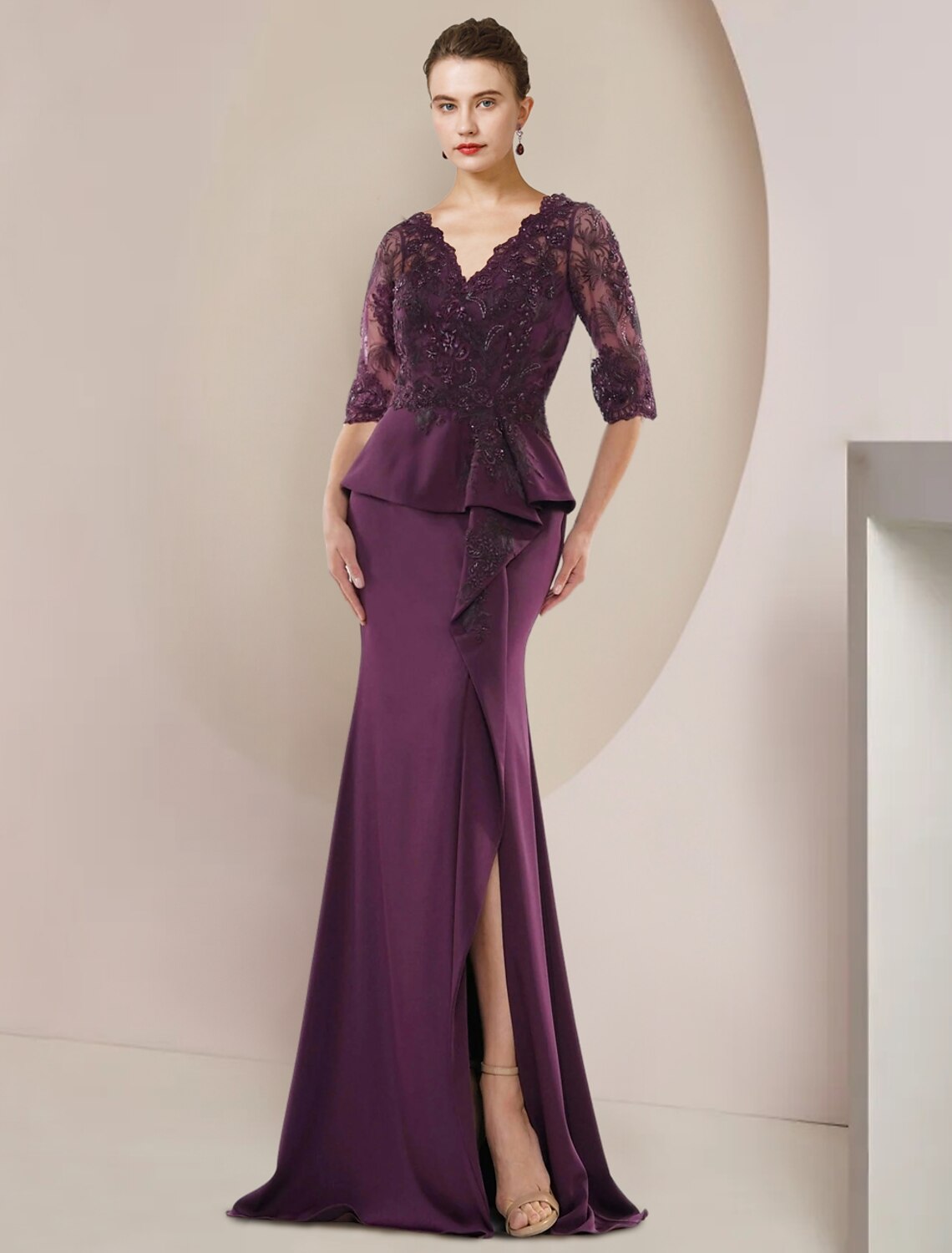 Mermaid / Trumpet Mother of the Bride Dress Formal Wedding Guest Luxurious Elegant V Neck Floor Length Half Sleeve with Beading Ruffles Appliques