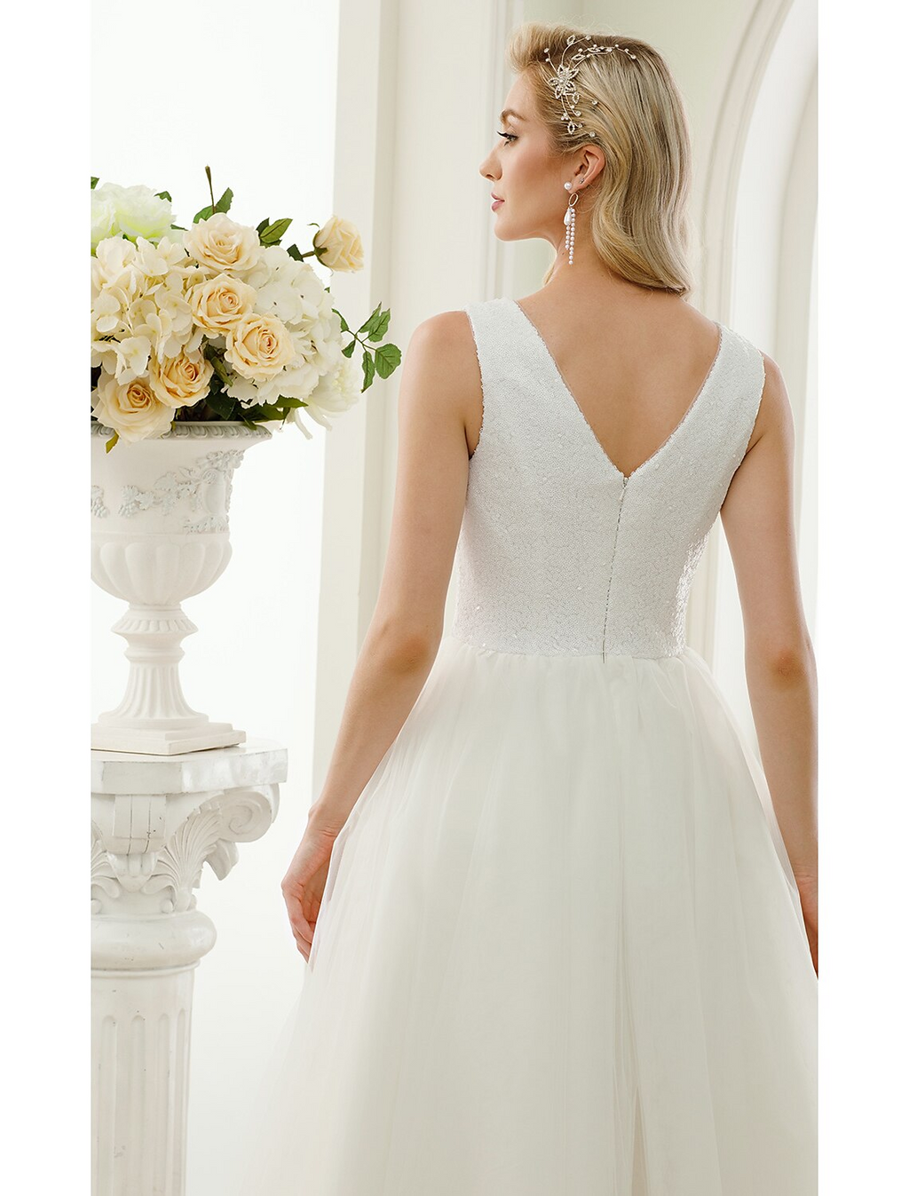 White Little Dresses Wedding Dresses Length A-Line Regular Straps Neck
