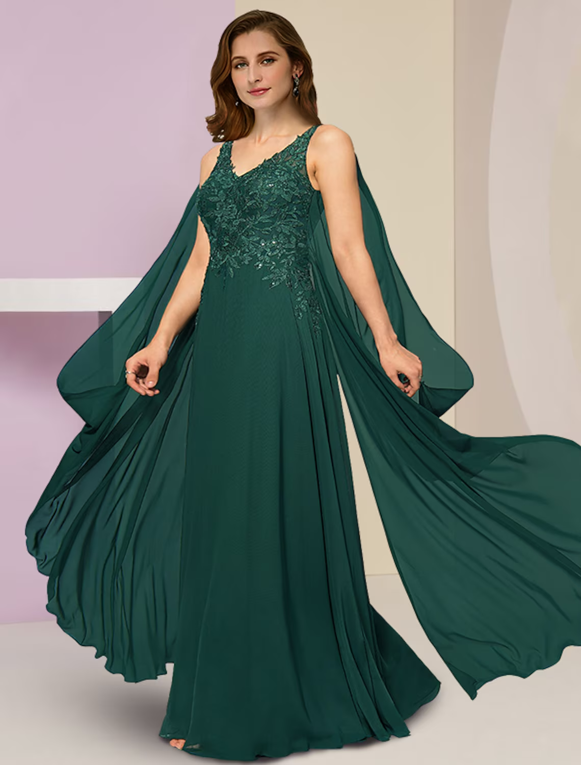 Plus Size Curve Mother of the Bride Dress Wedding Guest Vintage Party V Neck Floor Length Sleeveless with Pleats