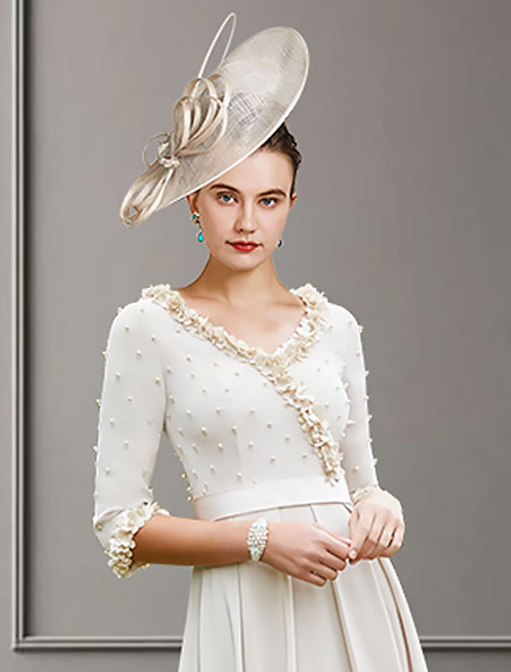 Mother of the Bride Dress Elegant V Neck Length Fabric Length Sleeve with Pleats Pearls