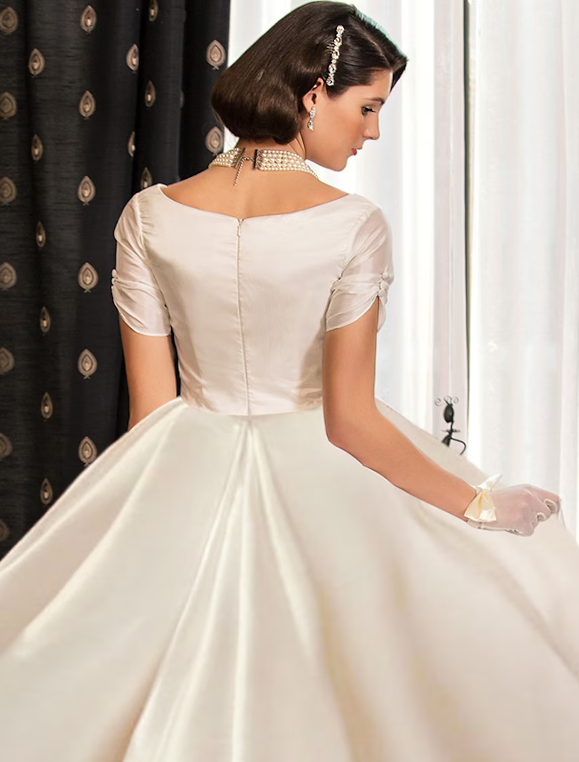 Engagement Formal Wedding Dresses Court Princess Short Sleeve V Neck With Ruched