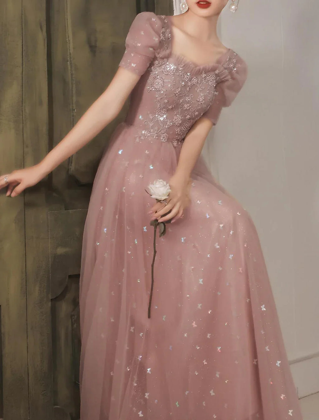Wedding Guest Prom Floor Length Short Sleeve Sweetheart V Back with Beading Appliques