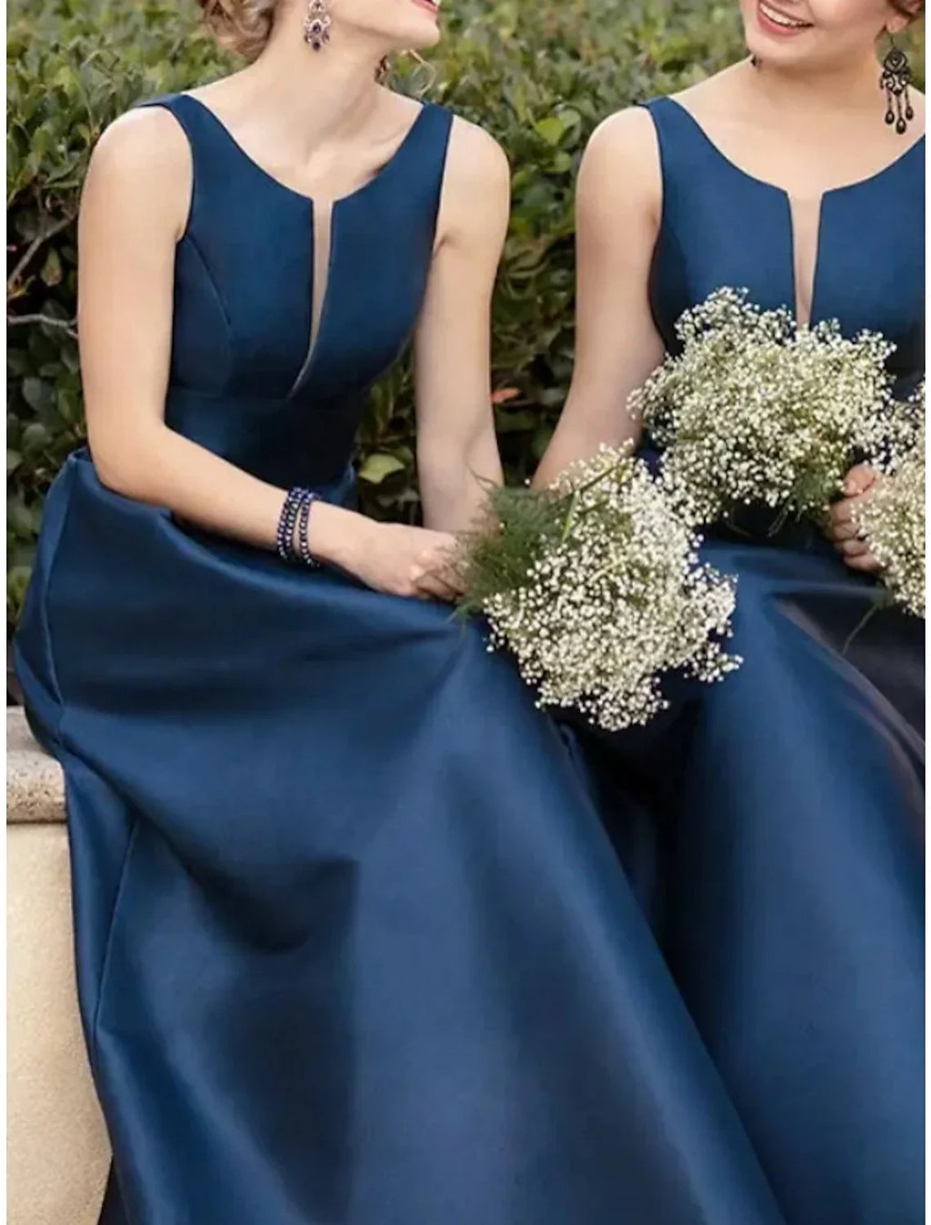 Blue Sheath / Column Bridesmaid Dress Scoop Neck Sleeveless Floor Length with Pleats / Solid Color