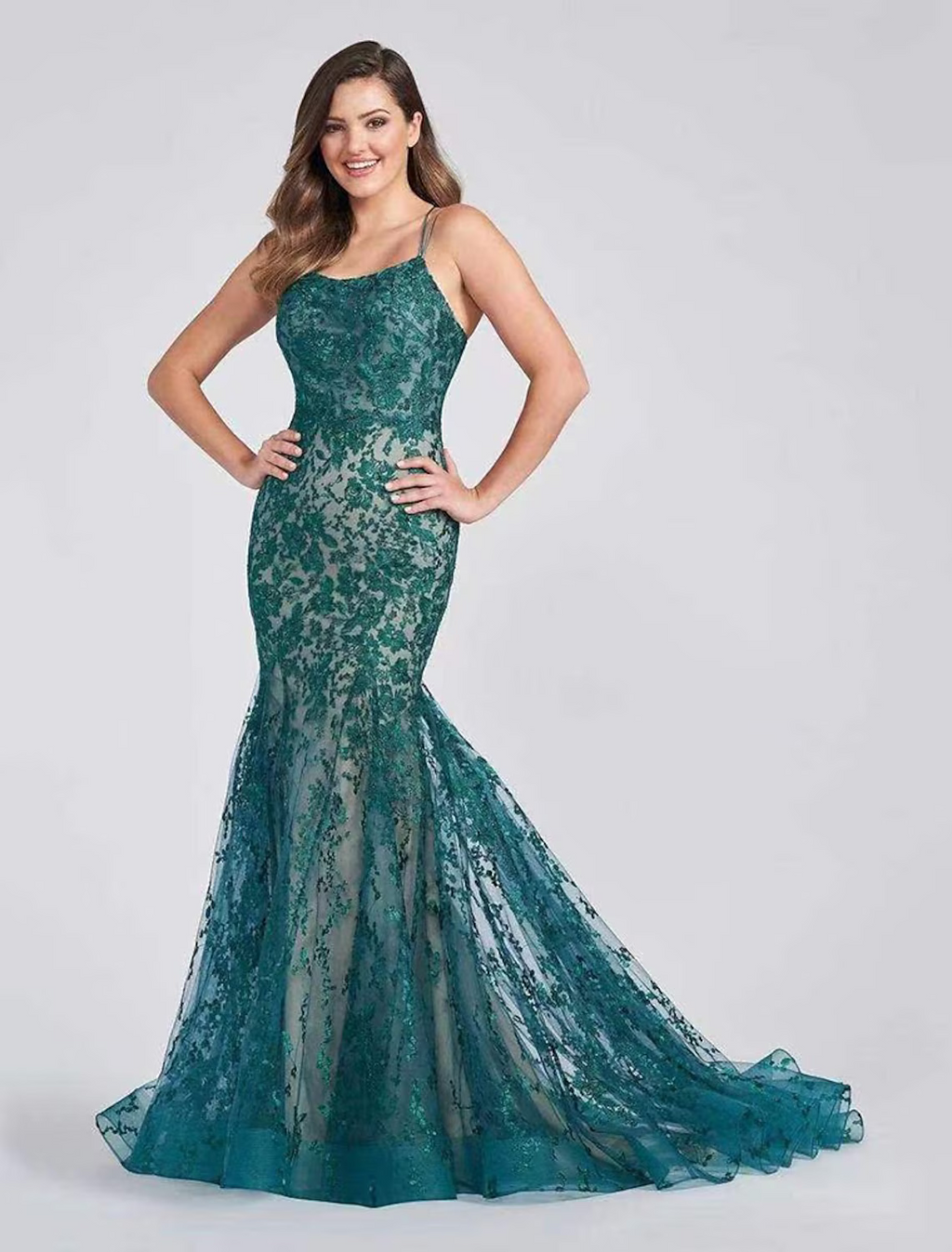 Evening Gown Color Block Dress Formal Court Train Sleeveless Strap Backless with Appliques