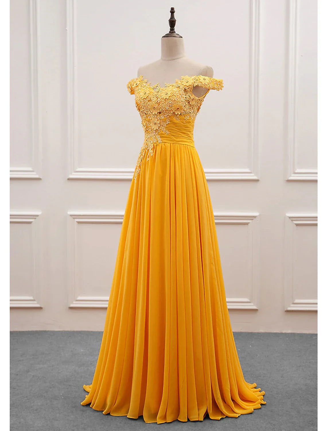 Wedding Guest Dresses Floral Dress Prom Sweep / Brush Train Sleeveless Off Shoulder with Appliques
