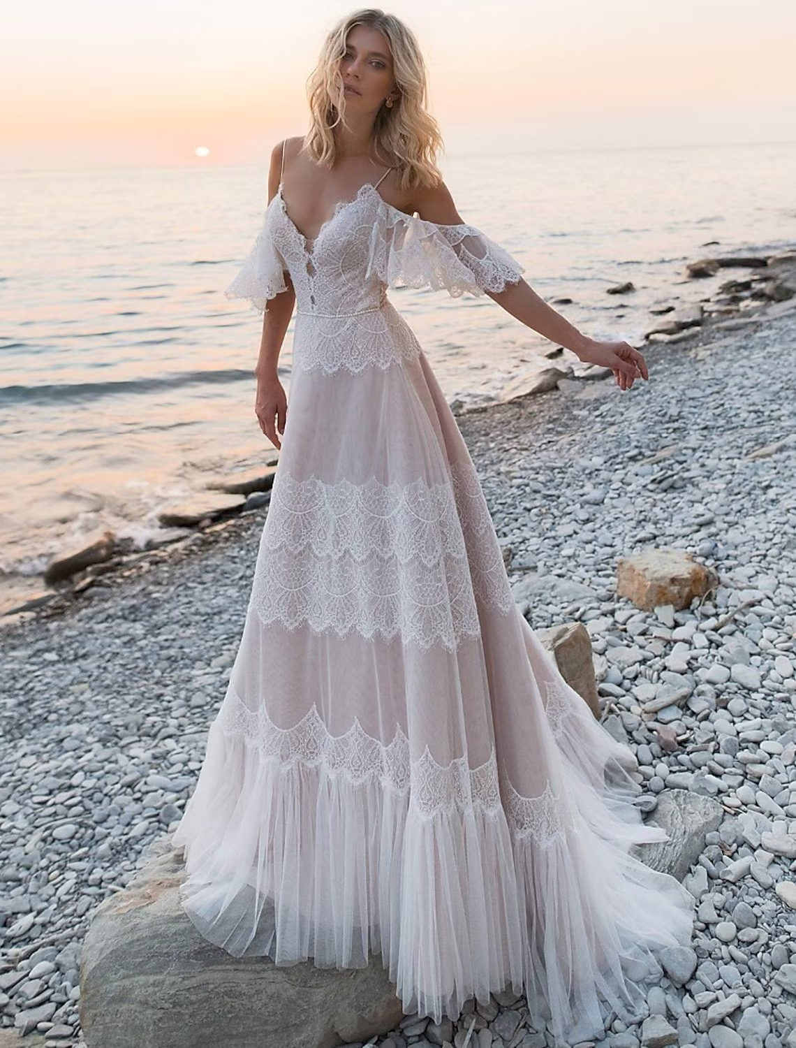 Beach Open Back Wedding Dresses Train A-Line Short Sleeve V Neck