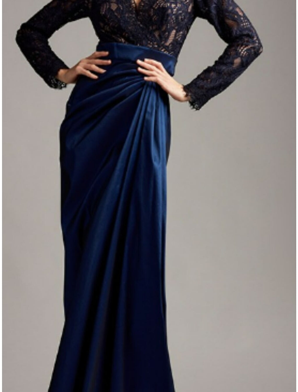 Sheath / Column Mother of the Bride Dress Wedding Guest Elegant V Neck Floor Length Long Sleeve with Ruching