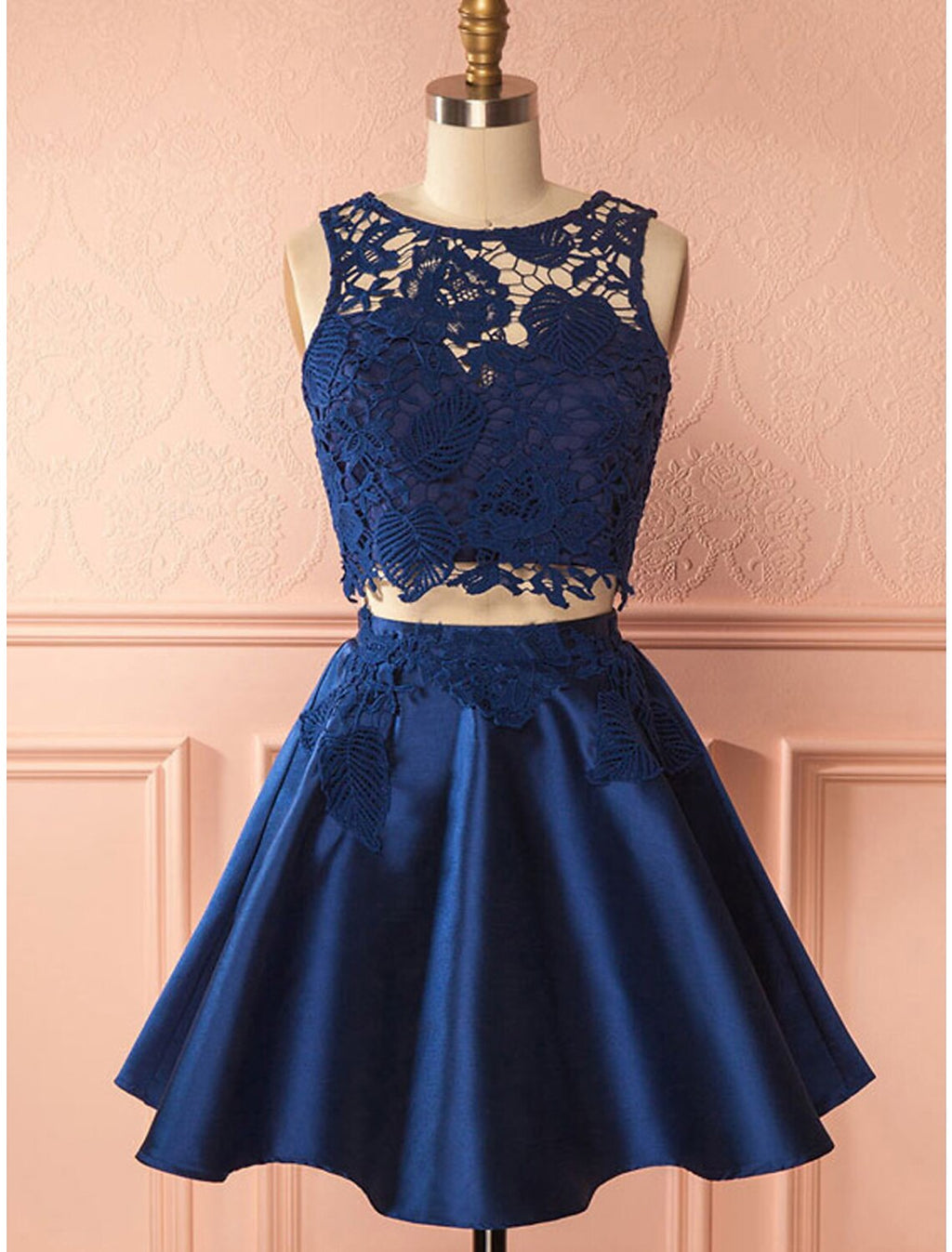 Two Piece Cocktail Dresses Party Dress Graduation Cocktail Party Short / Mini Sleeveless Jewel Neck Backless with Pleats Appliques