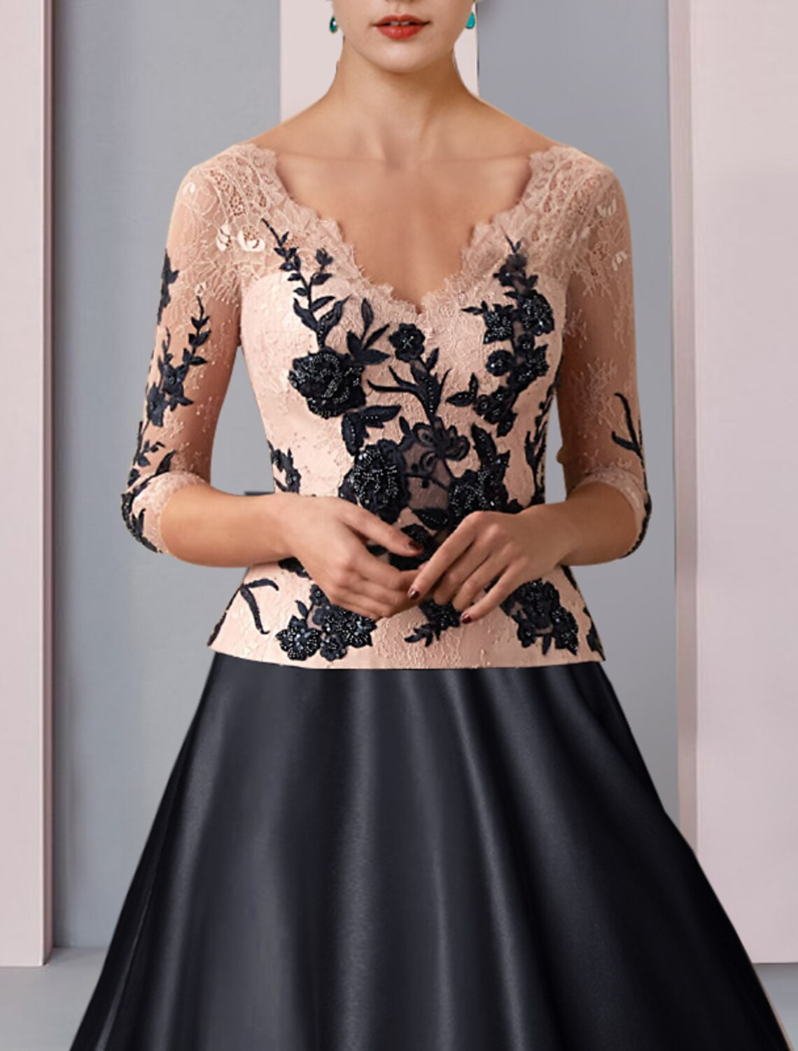 Mother of the Bride Dress Formal Wedding Guest Party Elegant V Neck Length Sleeve with Pleats