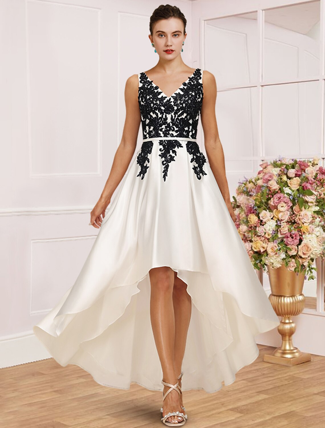 Mother of the Bride Dress Wedding Guest Party Elegant V Neck Asymmetrical Sleeveless with Pleats