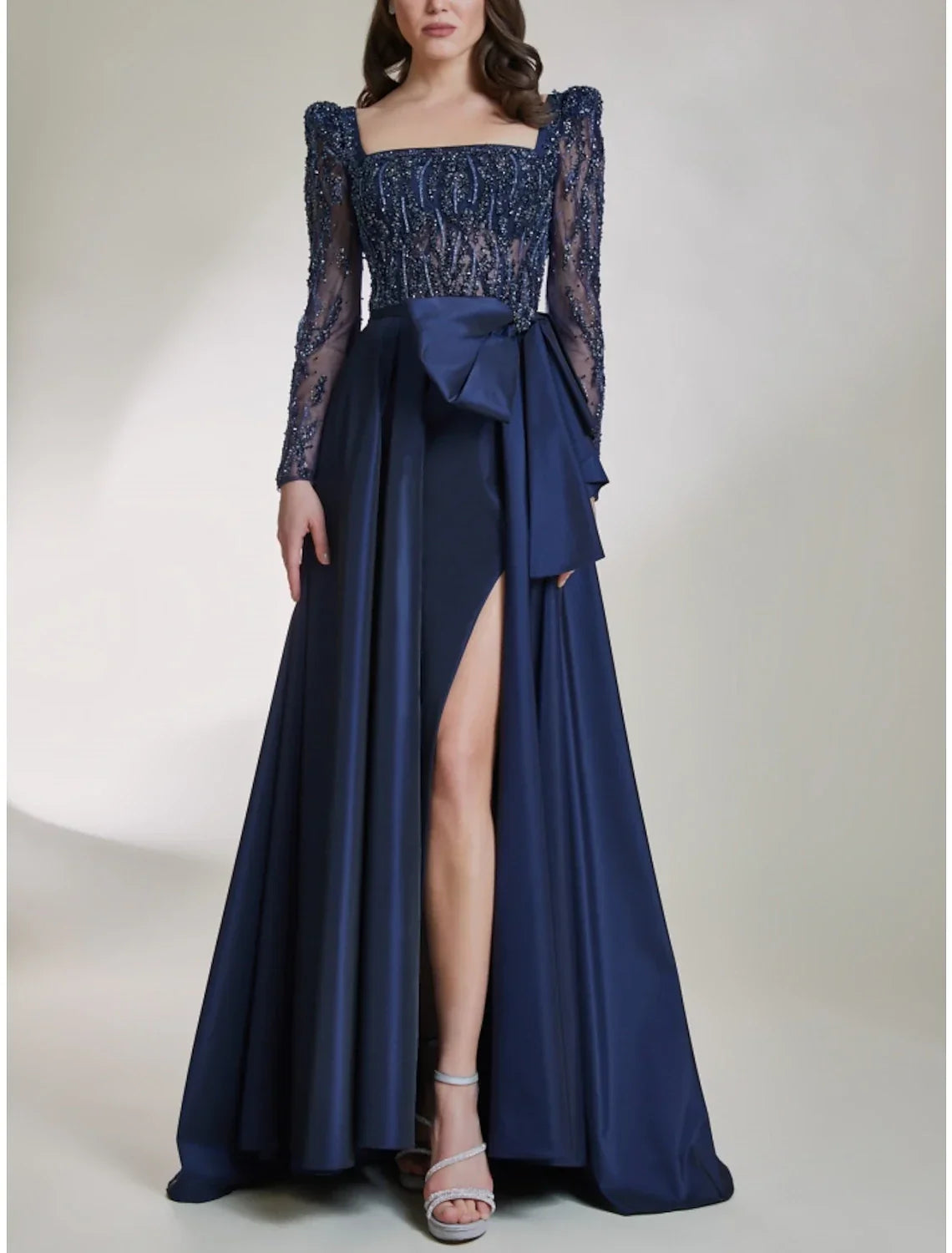 Formal Sweep / Brush Train Long Sleeve Square Neck with Bow(s) Slit