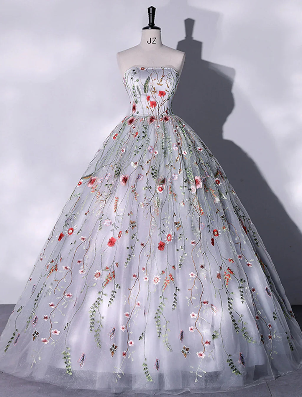 Ball Gown Evening Gown Elegant Dress Quinceanera Birthday Floor Length Sleeveless Strapless with Slit Embroidery Appliques