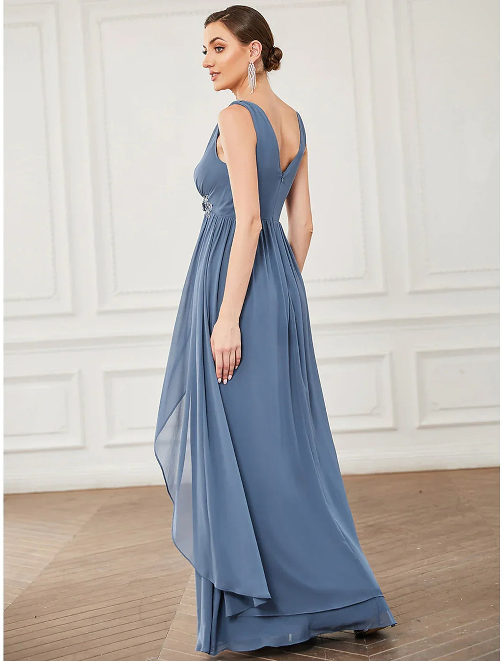 Party Wear Floor Length Sleeveless V Neck with Appliques