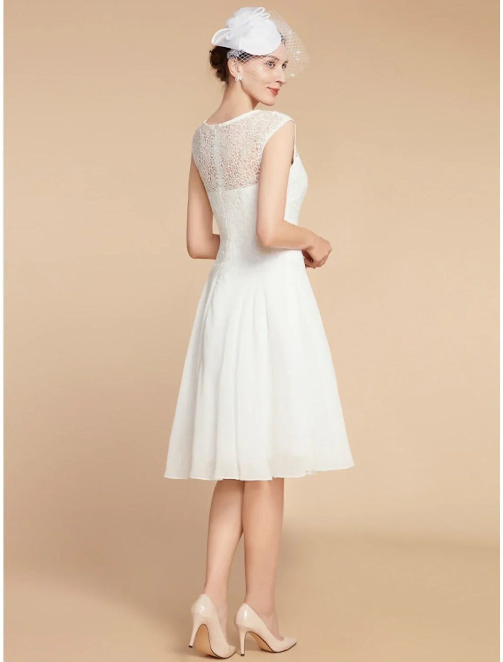 Two Piece A-Line Mother of the Bride Dress Wedding Guest Elegant Petite Jewel Neck Knee Length 3/4 Length Sleeve with Pleats Solid Color