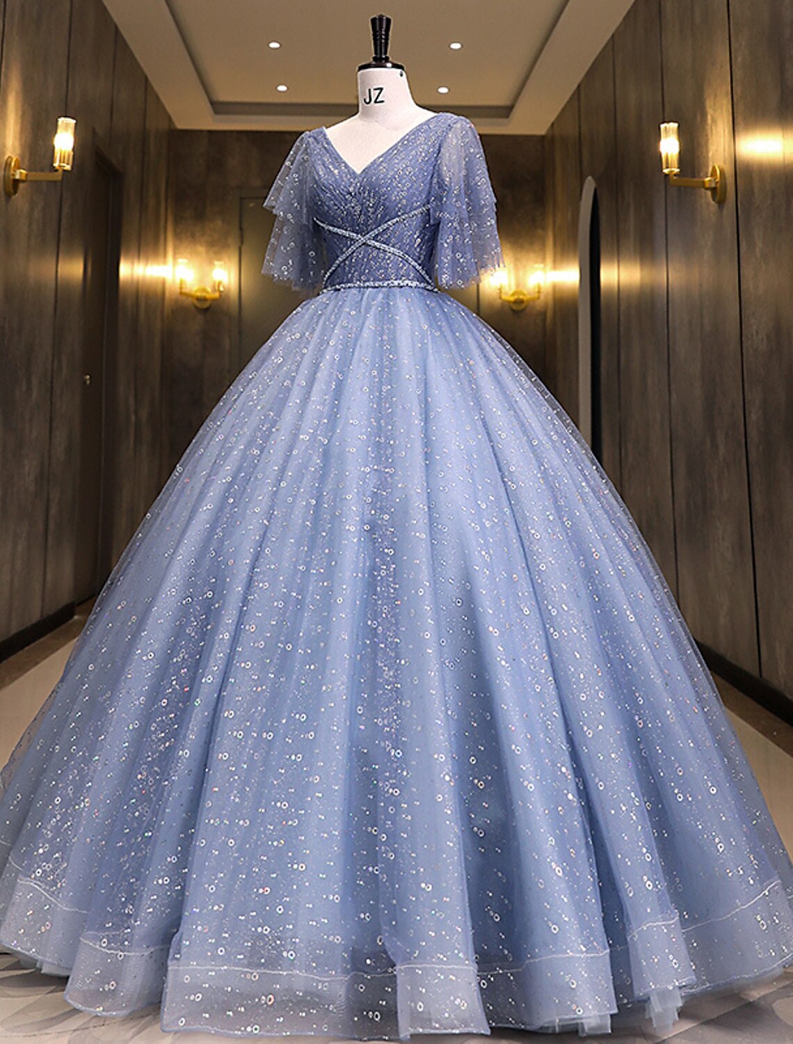 Ball Gown Quinceanera Dresses Princess Dress Performance Quinceanera Floor Length Short Sleeve V Neck