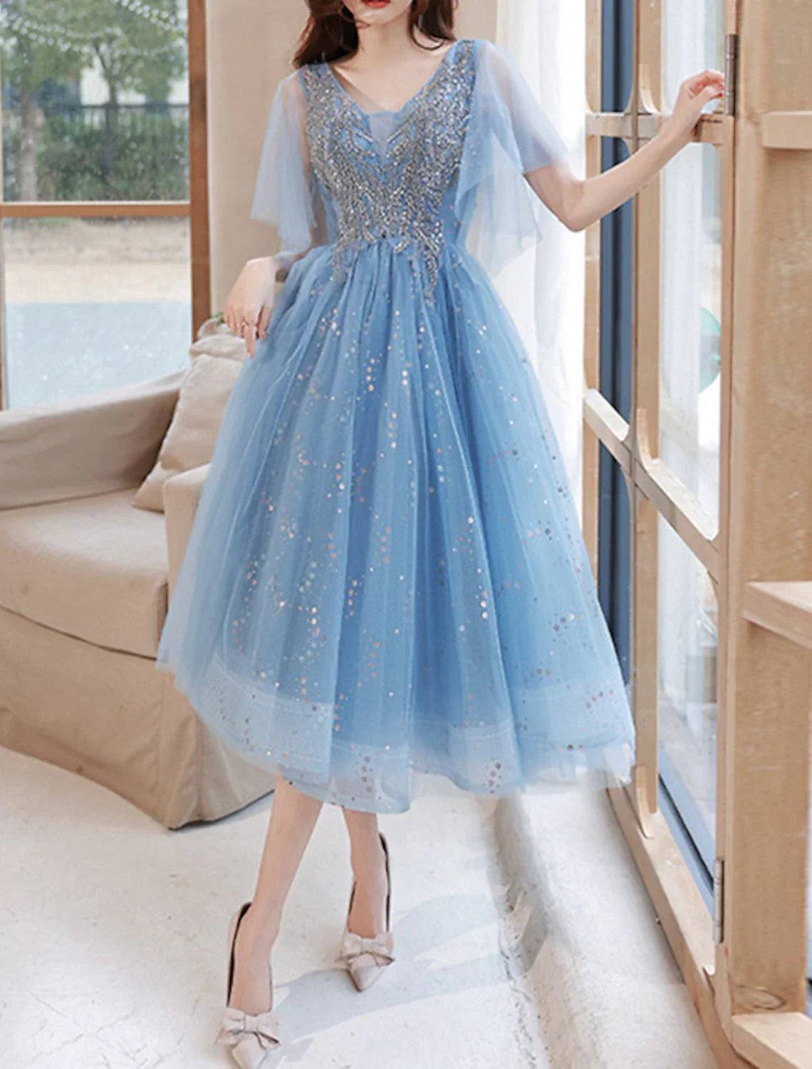 Homecoming Dresses Glittering Dress Graduation Party Wear Knee Length Short Sleeve V Neck with Glitter