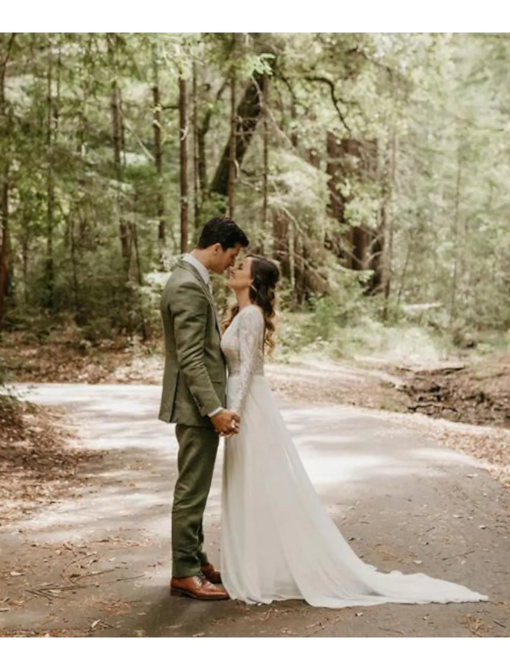 Beach Open Back Wedding Dresses A-Line Long Sleeve With Pleats Appliques