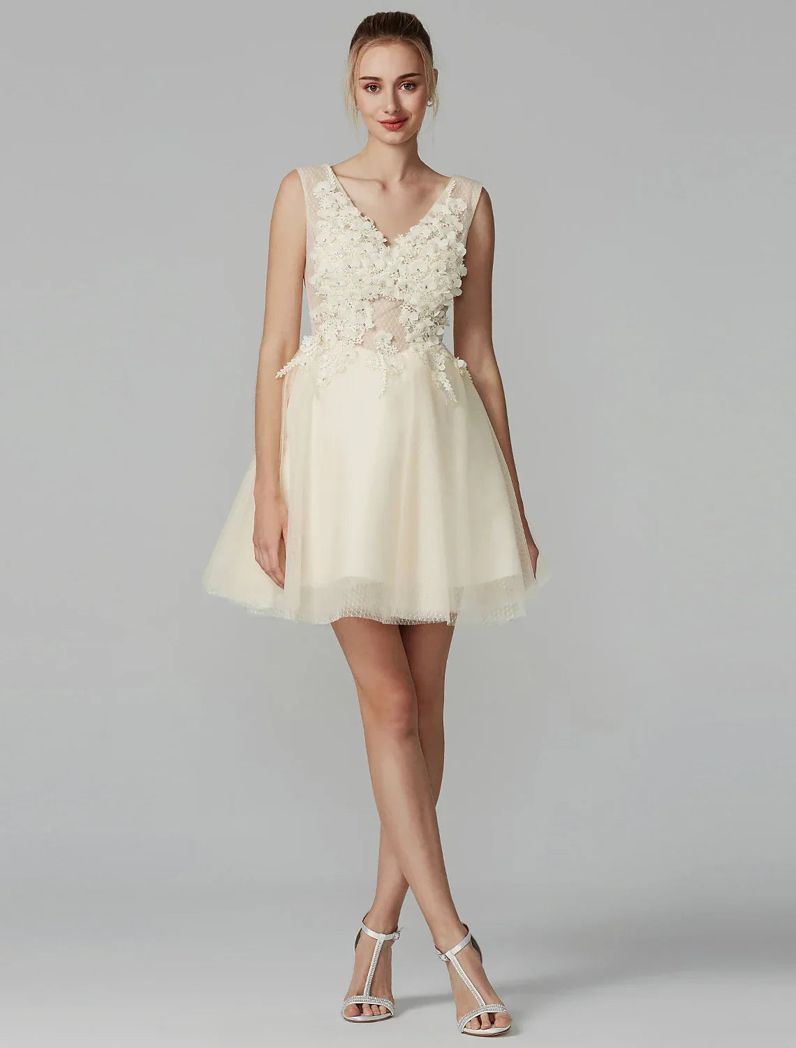 Homecoming Graduation Short / Mini Sleeveless V Neck Over with Crystals Appliques