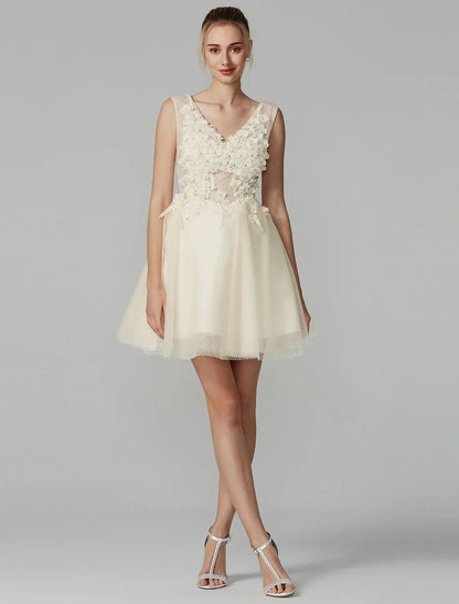 Elegant Red A-Line V-Neck Sleeveless Classic-Back Mini-Length Homecoming Dress