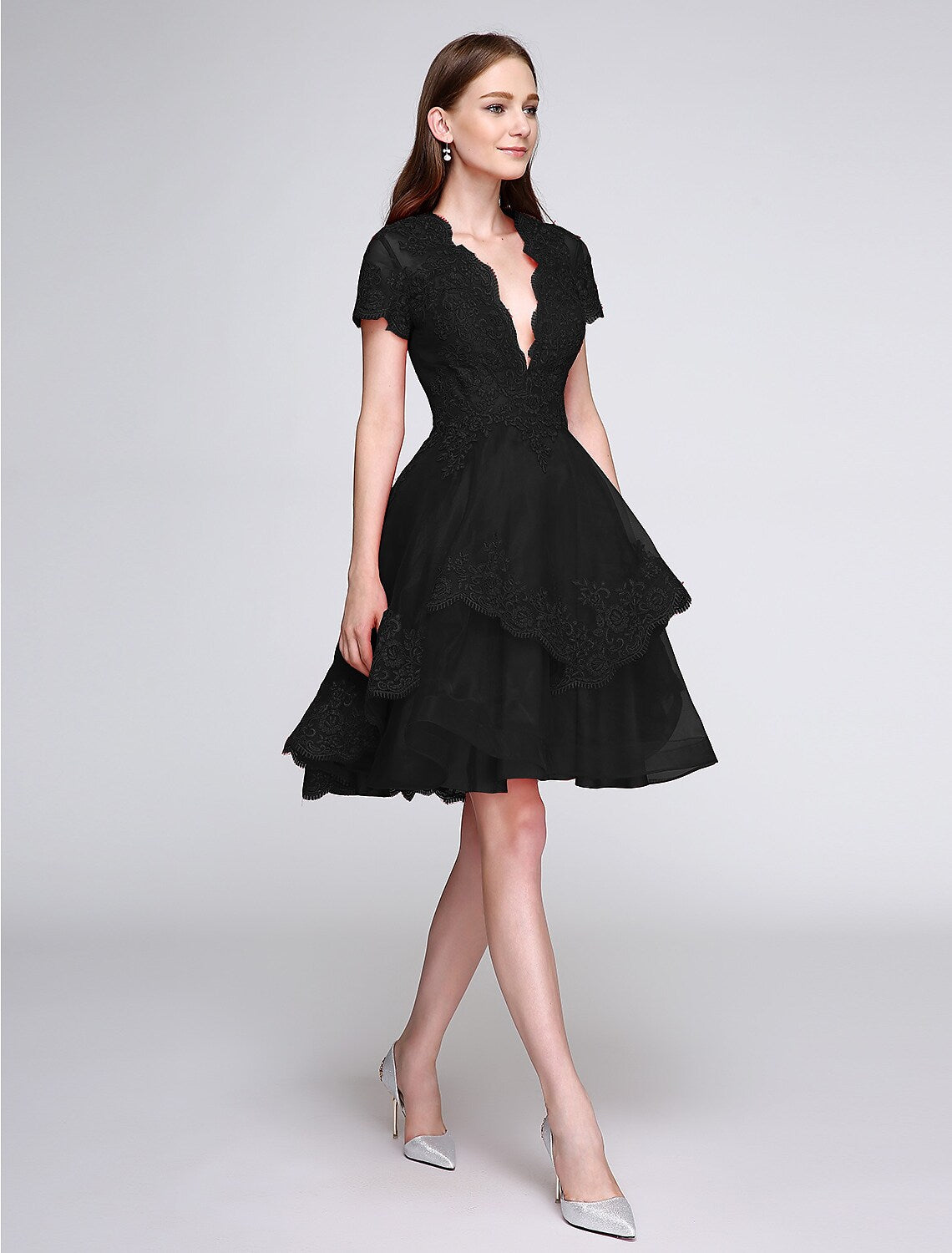 Cocktail Party Knee Length Short Sleeve Neck Appliques