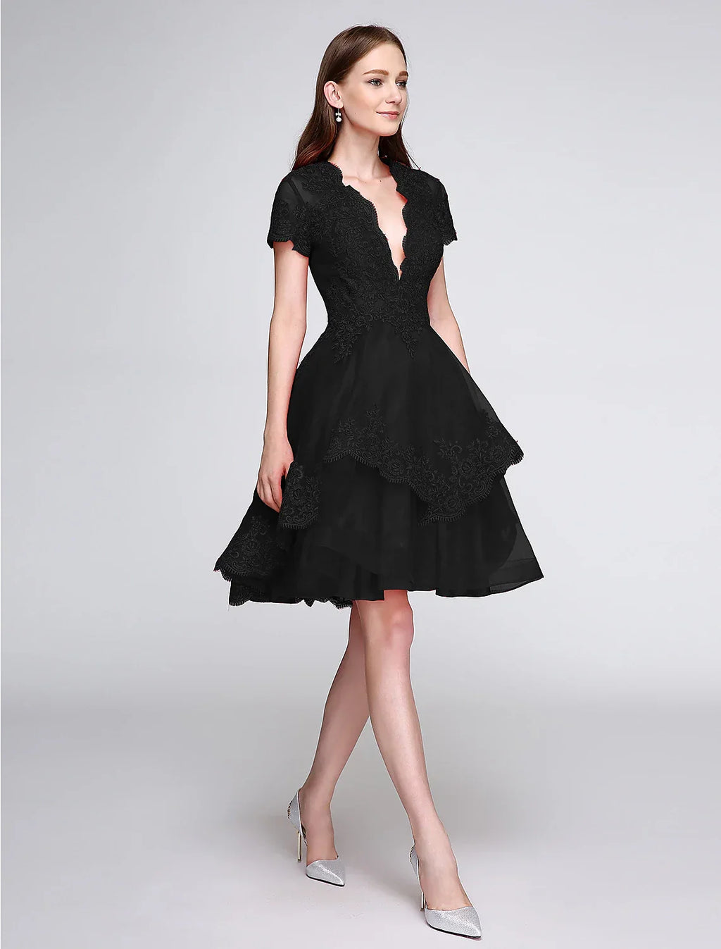 Ball Gown Cute Dress Cocktail Party Knee Length Short Sleeve Plunging Neck with Buttons Appliques