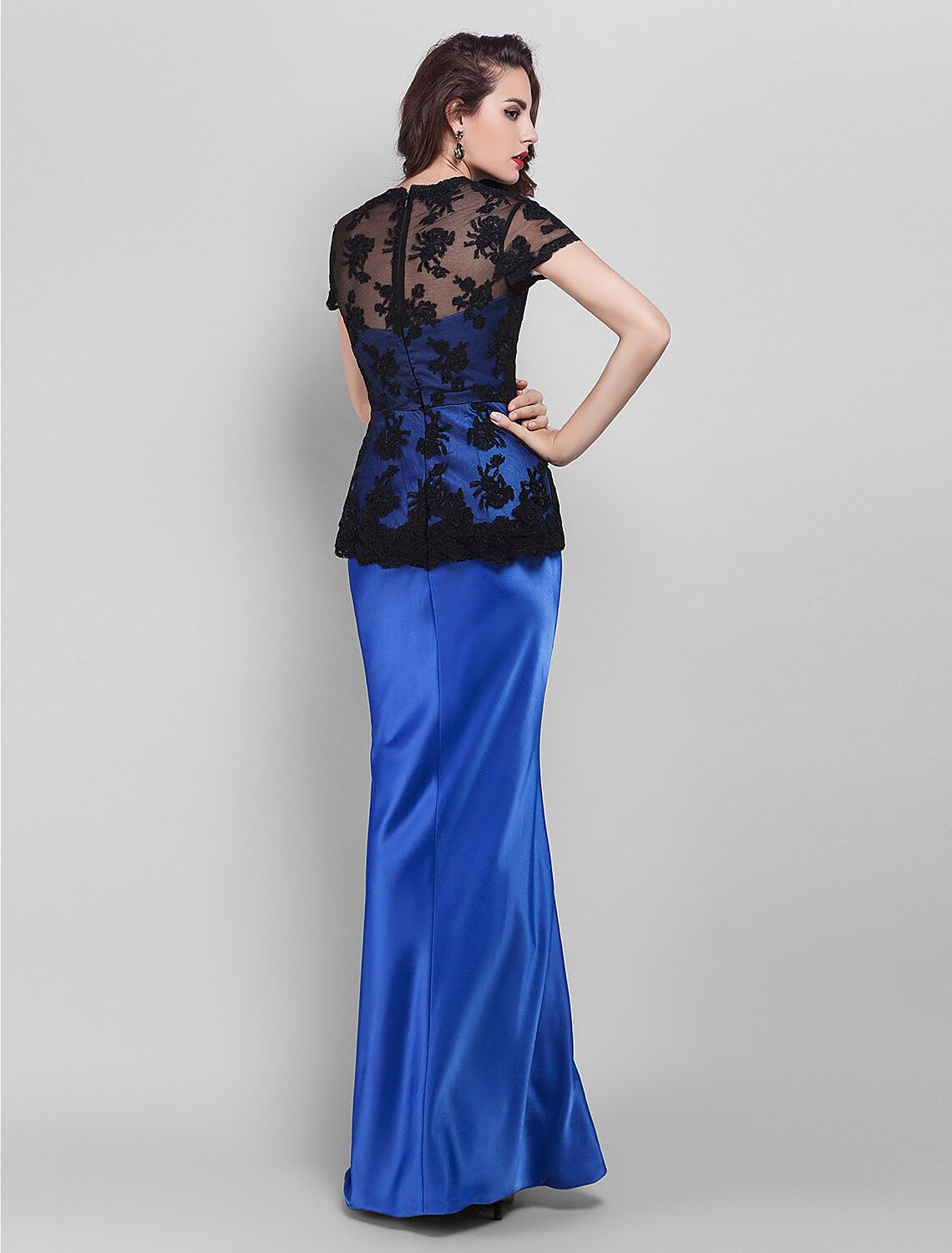 Holiday Cocktail Party Prom Dress V Neck Short Sleeve Floor Length with Appliques