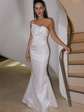 A-Line/Princess Ruched Strapless Sleeveless Court Train Wedding Dresses