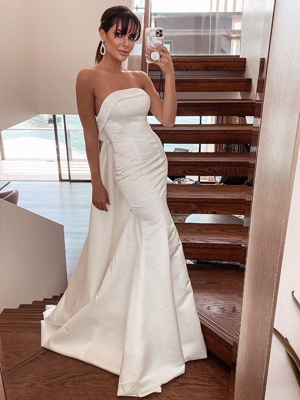 Sheath/Column Ruffles Strapless Sleeveless Court Train Wedding Dresses