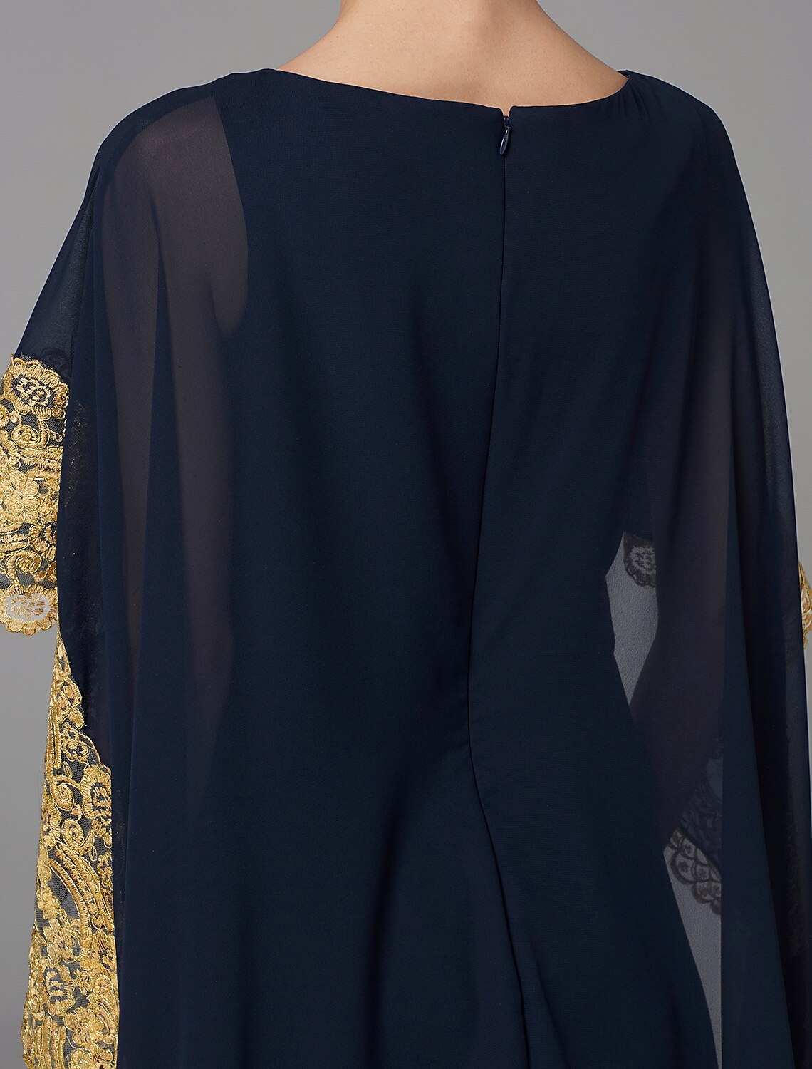 Mother of the Bride Dress Plus Size Elegant Bateau Neck Sweep / Brush Train Sleeveless