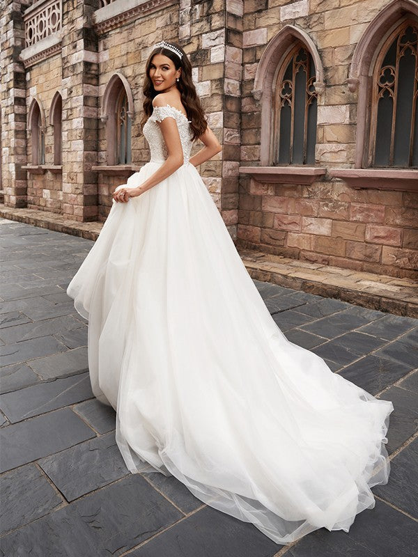 A-Line/Princess Applique Off-the-Shoulder Sleeveless Court Train Wedding Dresses