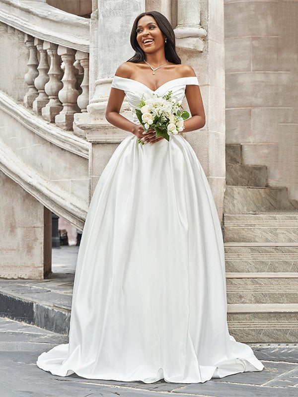 A-Line/Princess Off-the-Shoulder Ruched Sleeveless Court Train Wedding Dresses