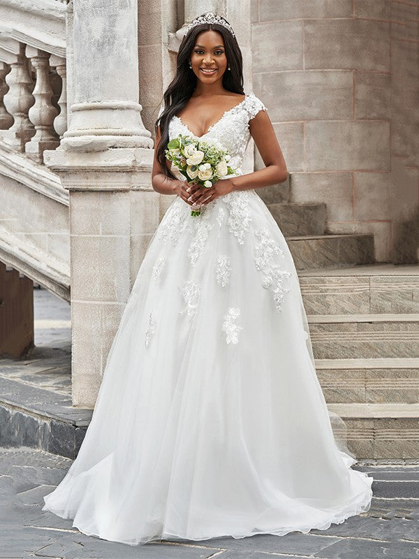 A-Line/Princess V-neck Applique Sleeveless Sweep/Brush Train Wedding Dresses