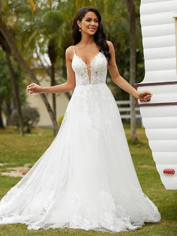 A-Line/Princess Applique V-neck Sleeveless Court Train Wedding Dresses