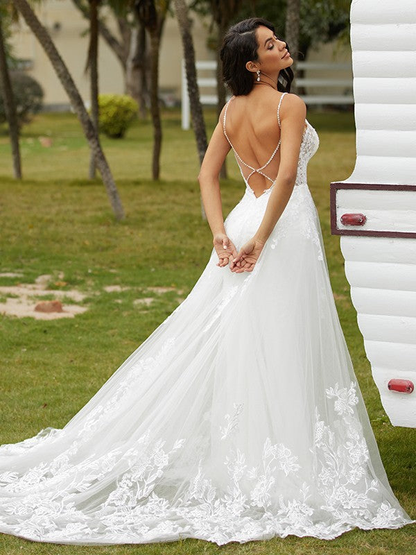 A-Line/Princess Applique V-neck Sleeveless Court Train Wedding Dresses