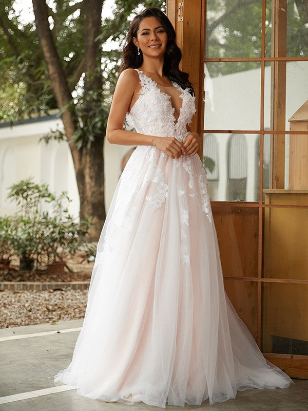 A-Line/Princess Applique Scoop Sleeveless Sweep/Brush Train Wedding Dresses
