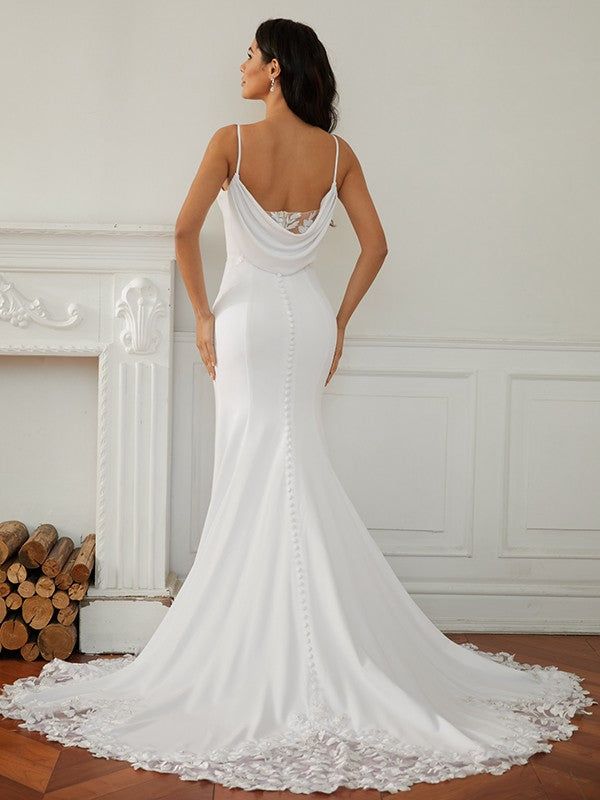 Sheath/Column V-neck Sleeveless Court Train Wedding Dresses