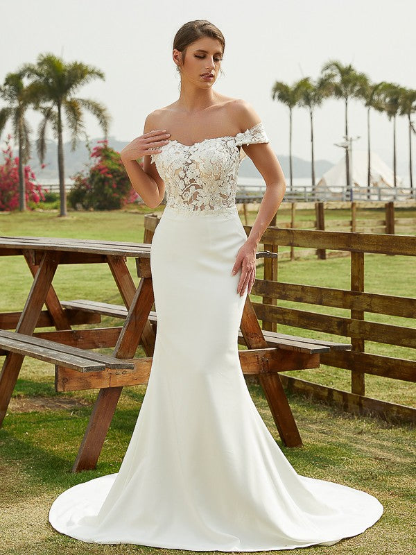 Sheath/Column Off-the-Shoulder Sleeveless Court Train Wedding Dresses