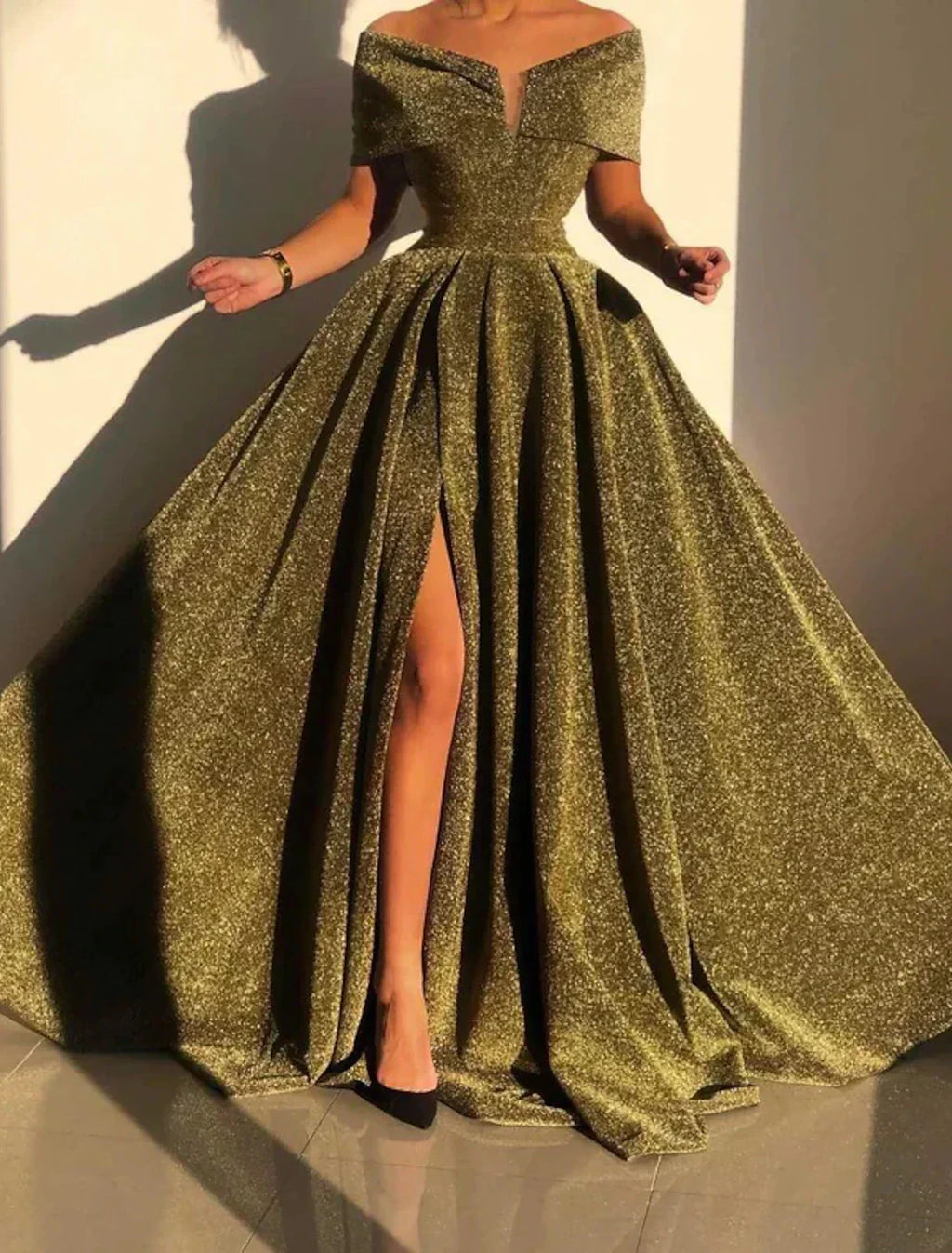 Silver Evening Gown Prom Silver Green Sparkle & Shine Party Formal Dress Formal Fall Court Train Sleeveless Off Shoulder Slit