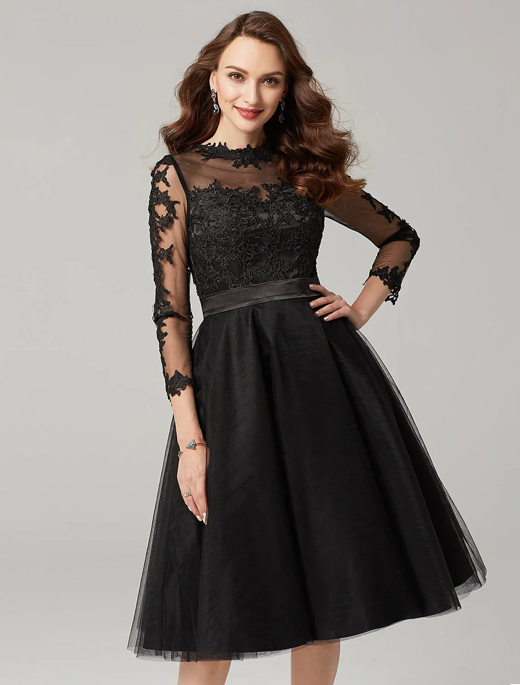 Wedding Guest Prom Knee Length 3/4 Length Sleeve Illusion Neck Over with Appliques