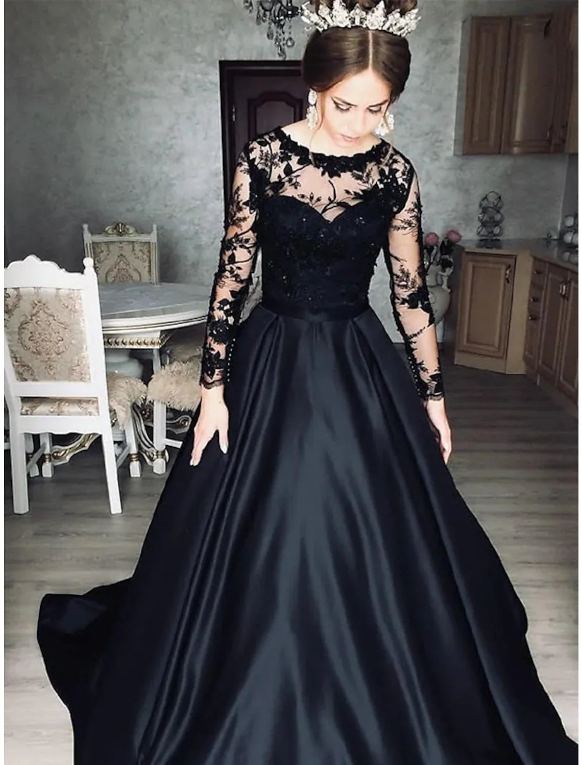 Ball Gown Evening Gown Princess Dress Prom Wedding Party Floor Length Long Sleeve Jewel Neck Wednesday Addams Family with Appliques