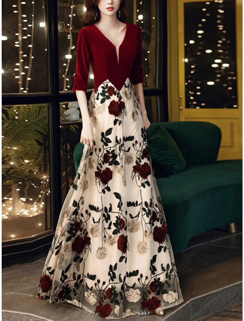 Sheath / Column Mother of the Bride Dress Vintage Elegant Petite V Neck Floor Length 3/4 Length Sleeve with Pleats Embroidery