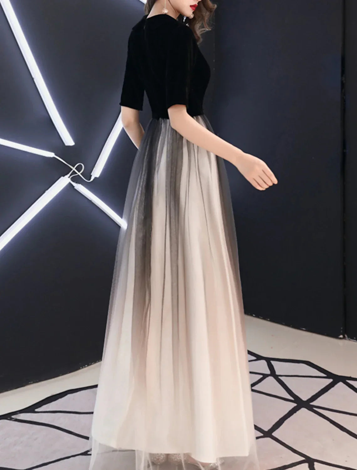 Minimalist Gradient Engagement Formal Evening Dress V Neck Half Sleeve Floor Length with Sleek