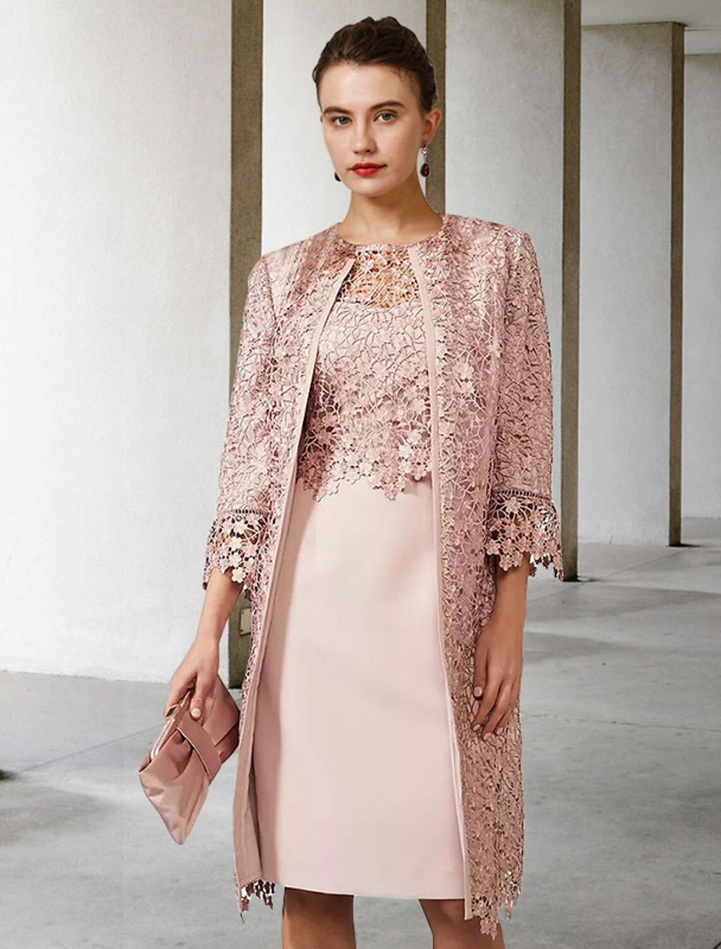 Two Piece Sheath / Column Mother of the Bride Dress Church Elegant Jewel Neck Knee Length Short Sleeve Jacket Dresses with Appliques