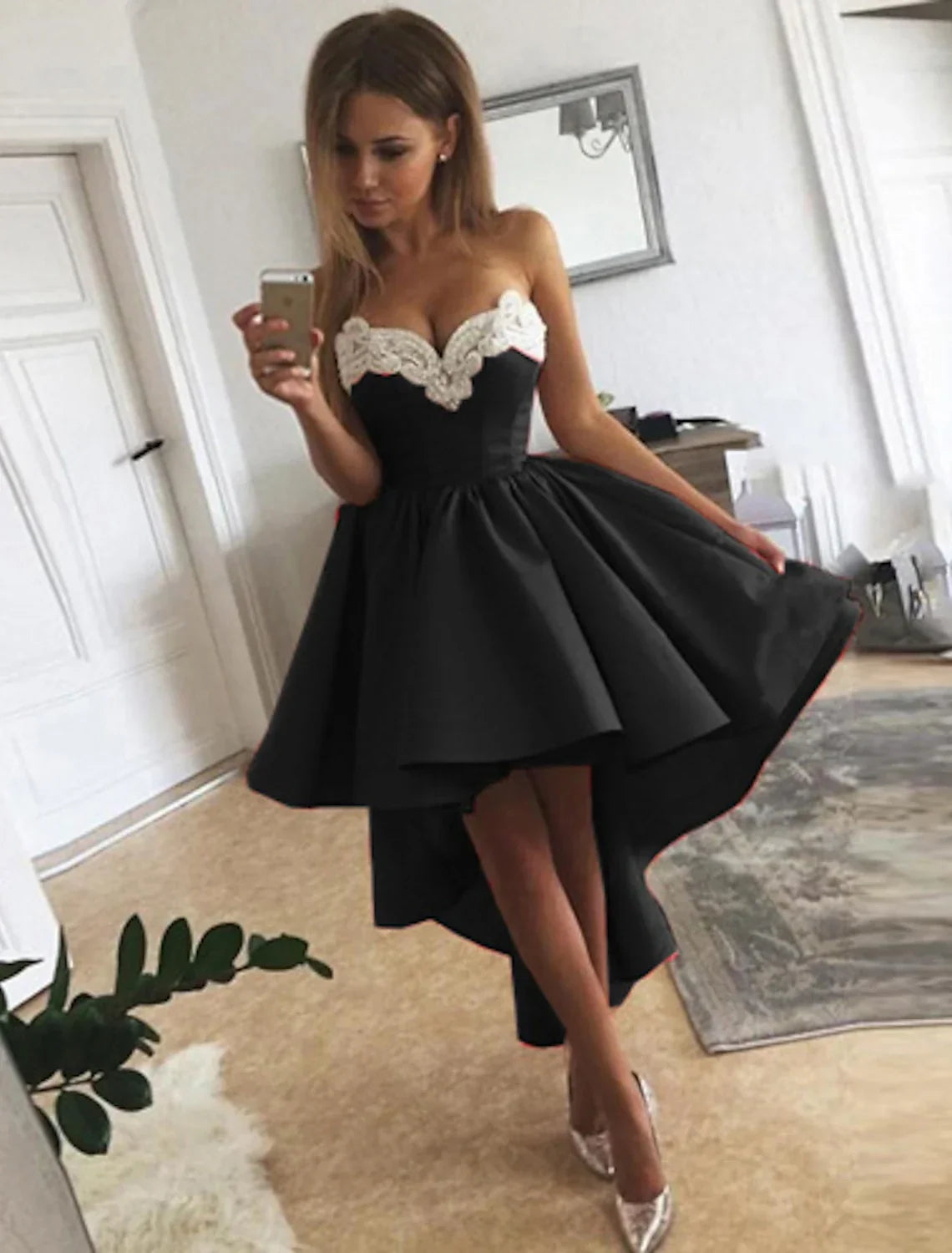 Cocktail Dresses Minimalist Dress Homecoming Asymmetrical Sleeveless Strapless with Appliques